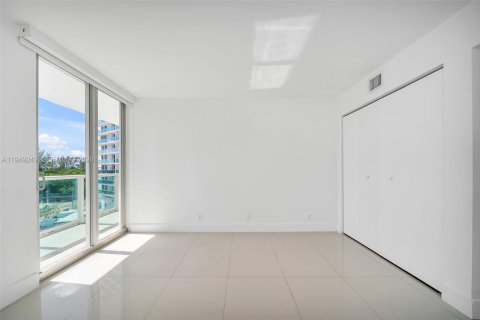Купить кондоминиум в Санни-Айлс-Бич, Флорида 2 спальни, 126.07м2, № 2153023 - фото 24