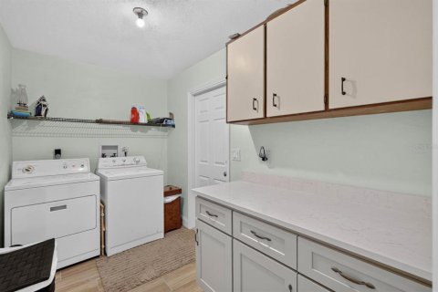 Villa ou maison à vendre à Port Orange, Floride: 3 chambres, 160.44 m2 № 2294704 - photo 28