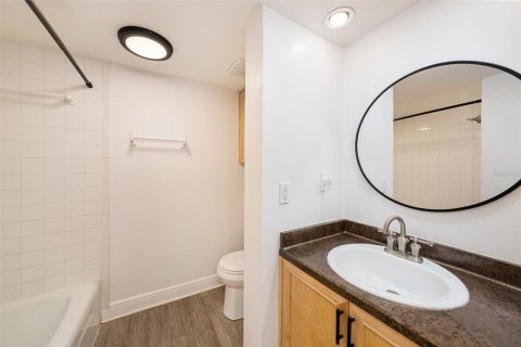 Copropriété à vendre à Tampa, Floride: 1 chambre, 58.16 m2 № 1903500 - photo 15