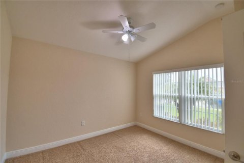 Casa en venta en Winter Haven, Florida, 4 dormitorios, 169.08 m2 № 1899673 - foto 27