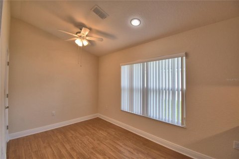 Casa en venta en Winter Haven, Florida, 4 dormitorios, 169.08 m2 № 1899673 - foto 12