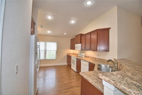 Casa en venta en Winter Haven, Florida, 4 dormitorios, 169.08 m2 № 1899673 - foto 9