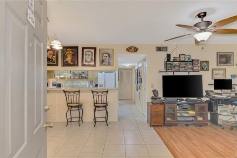 Condominio en venta en Port Charlotte, Florida, 2 dormitorios, 83.52 m2 № 2106344 - foto 7