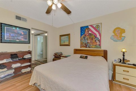 Condominio en venta en Port Charlotte, Florida, 2 dormitorios, 83.52 m2 № 2106344 - foto 27