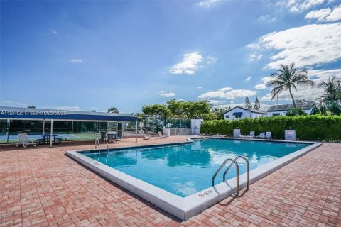 Купить виллу или дом в Майами, Флорида 3 спальни, 134.62м2, № 2036465 - фото 26