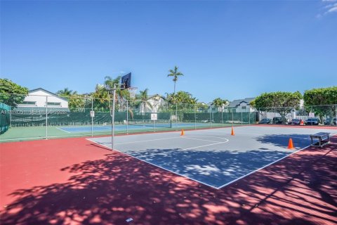 Купить виллу или дом в Майами, Флорида 3 спальни, 134.62м2, № 2036465 - фото 27