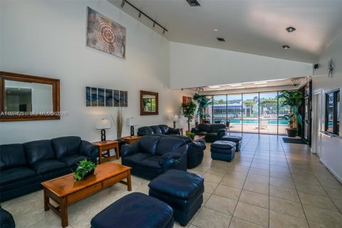 Купить виллу или дом в Майами, Флорида 3 спальни, 134.62м2, № 2036465 - фото 29