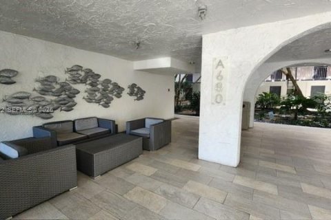 Снять в аренду кондоминиум в Майами, Флорида 1 спальня, 67.17м2, № 2034033 - фото 4