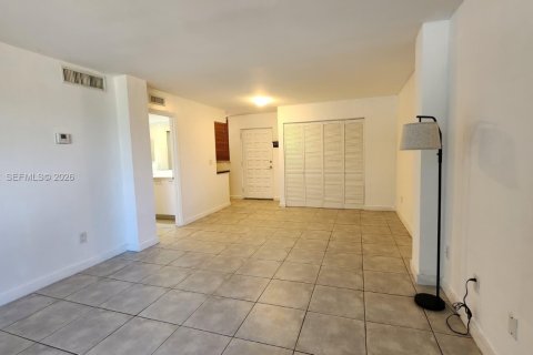 Снять в аренду кондоминиум в Майами, Флорида 1 спальня, 67.17м2, № 2034033 - фото 15