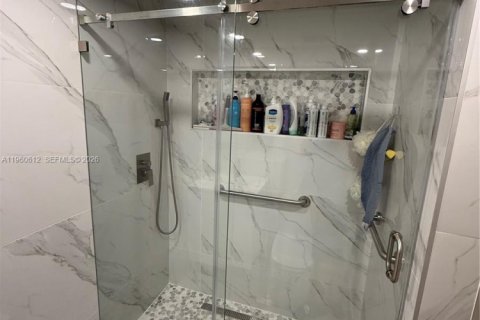 Купить таунхаус в Майами, Флорида 3 спальни, 136.66м2, № 2024313 - фото 13