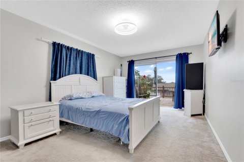 Casa en venta en Eustis, Florida, 3 dormitorios, 205.13 m2 № 2385761 - foto 15