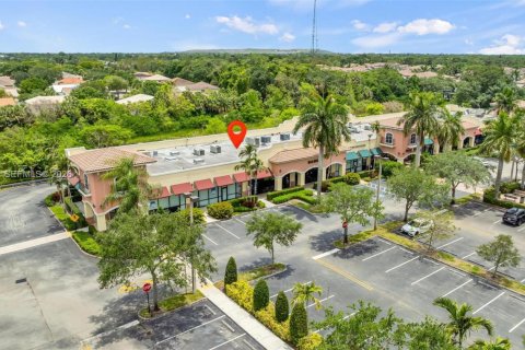 Immobilier commercial à vendre à Coconut Creek, Floride № 2171322 - photo 30