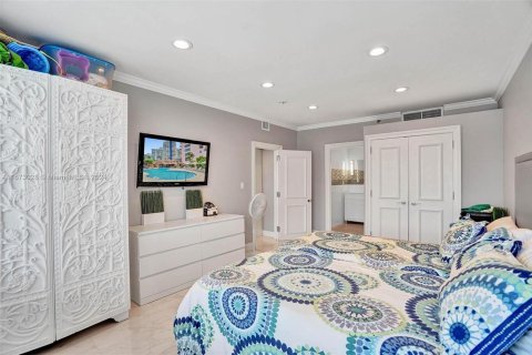 Купить кондоминиум в Майами-Бич, Флорида 3 спальни, 141.21м2, № 2012826 - фото 23