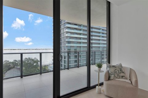 Condo in Tampa, Florida, 4 bedrooms  № 2384133 - photo 18