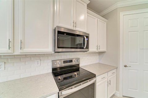 House in Nokomis, Florida 4 bedrooms, 187.94 sq.m. № 2155945 - photo 28