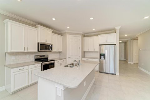House in Nokomis, Florida 4 bedrooms, 187.94 sq.m. № 2155945 - photo 25