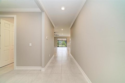 House in Nokomis, Florida 4 bedrooms, 187.94 sq.m. № 2155945 - photo 11
