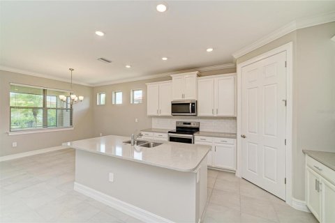House in Nokomis, Florida 4 bedrooms, 187.94 sq.m. № 2155945 - photo 4