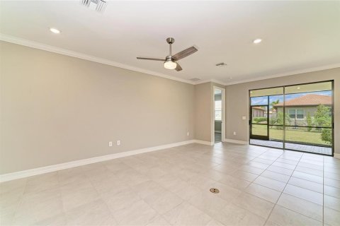 House in Nokomis, Florida 4 bedrooms, 187.94 sq.m. № 2155945 - photo 13