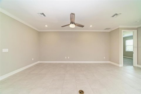 House in Nokomis, Florida 4 bedrooms, 187.94 sq.m. № 2155945 - photo 14