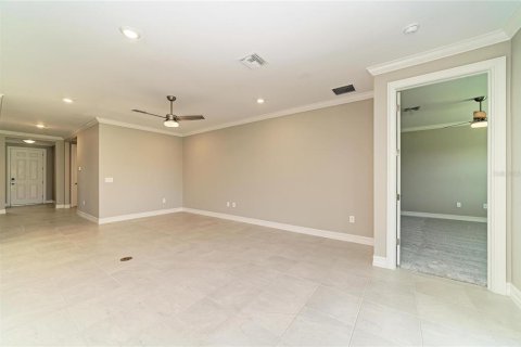 House in Nokomis, Florida 4 bedrooms, 187.94 sq.m. № 2155945 - photo 15