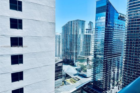 Condominio en venta en Miami, Florida, 1 dormitorio, 63.55 m2 № 2257916 - foto 2