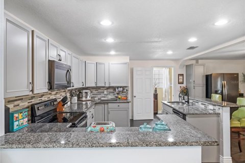 Casa en venta en Altamonte Springs, Florida, 3 dormitorios, 271 m2 № 1519113 - foto 11