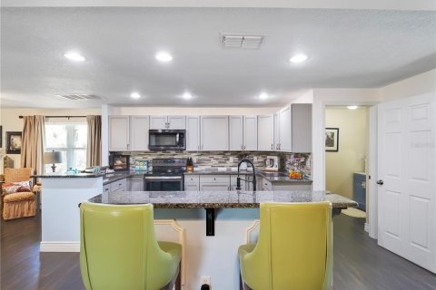 Casa en venta en Altamonte Springs, Florida, 3 dormitorios, 271 m2 № 1519113 - foto 13