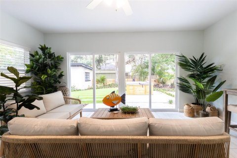 Villa ou maison à vendre à Tampa, Floride: 3 chambres, 142.98 m2 № 1907485 - photo 27