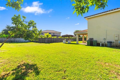 Villa ou maison à vendre à Homestead, Floride: 5 chambres, 263.56 m2 № 1944610 - photo 4