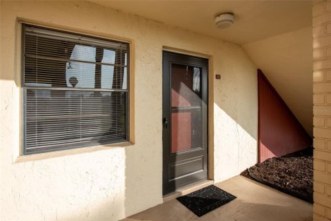 Condo in Rotonda, Florida, 1 bedroom  № 1767190 - photo 10