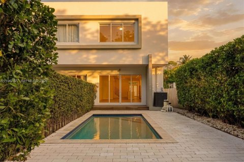 Touwnhouse à Miami, Floride 3 chambres, 189.43 m2 № 2000139