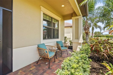 House in Bradenton, Florida 4 bedrooms, 283.07 sq.m. № 1822387 - photo 5