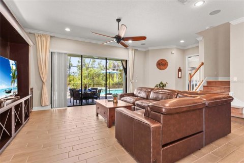 House in Bradenton, Florida 4 bedrooms, 283.07 sq.m. № 1822387 - photo 15