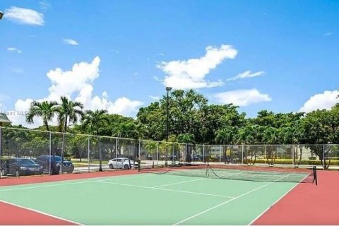 Copropriété à vendre à Tamarac, Floride: 1 chambre, 63.17 m2 № 1946494 - photo 18