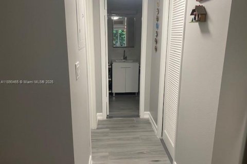 Copropriété à vendre à Tamarac, Floride: 1 chambre, 63.17 m2 № 1946494 - photo 9