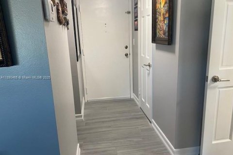 Copropriété à vendre à Tamarac, Floride: 1 chambre, 63.17 m2 № 1946494 - photo 5
