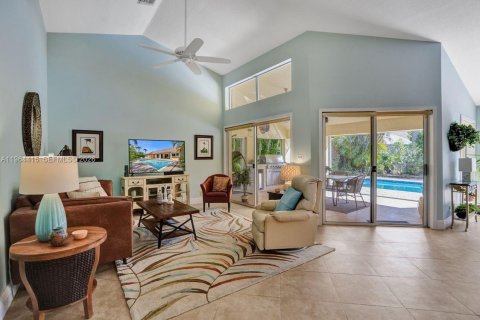 Casa en venta en Weston, Florida, 4 dormitorios, 209.4 m2 № 2033479 - foto 18