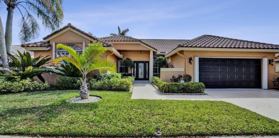 Casa en Weston, Florida 4 dormitorios, 209.4 m2 № 2033479