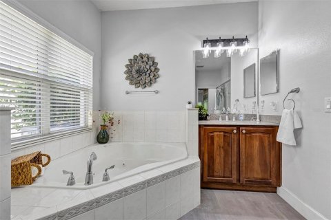 Casa en venta en Orlando, Florida, 3 dormitorios, 275.55 m2 № 1838149 - foto 3
