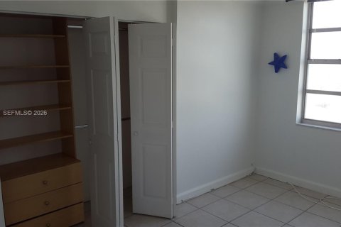 Condominio en alquiler en Aventura, Florida, 2 dormitorios, 99.68 m2 № 2170309 - foto 12