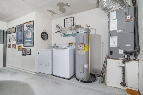 Casa en venta en Port Charlotte, Florida, 3 dormitorios, 101.26 m2 № 1626847 - foto 19