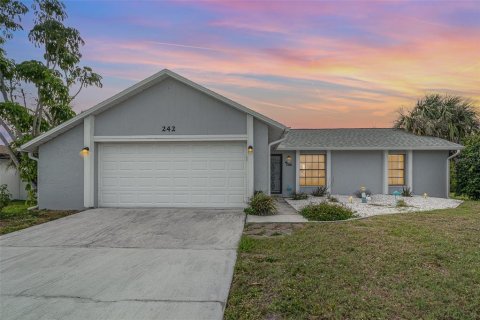 Casa en venta en Port Charlotte, Florida, 3 dormitorios, 101.26 m2 № 1626847 - foto 1