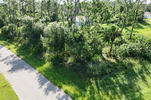 Terreno en venta en North Port, Florida № 2167816 - foto 3