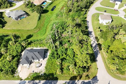 Terreno en venta en North Port, Florida № 2167816 - foto 7