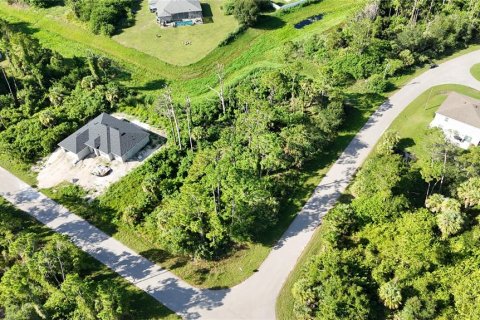 Terreno en venta en North Port, Florida № 2167816 - foto 6