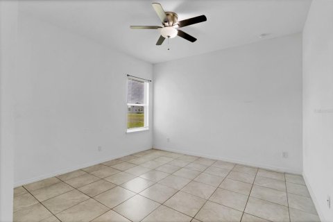 House in Poinciana, Florida 3 bedrooms, 114.73 sq.m. № 1569310 - photo 17