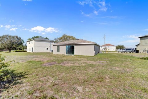 House in Poinciana, Florida 3 bedrooms, 114.73 sq.m. № 1569310 - photo 5
