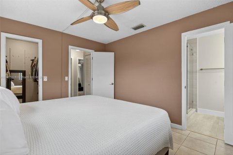 Купить виллу или дом в Маргит, Флорида 3 спальни, 128.11м2, № 1957244 - фото 24