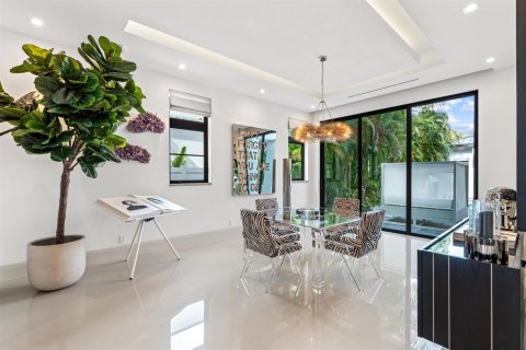Casa en venta en Delray Beach, Florida, 7 dormitorios, 668.43 m2 № 2240487 - foto 16